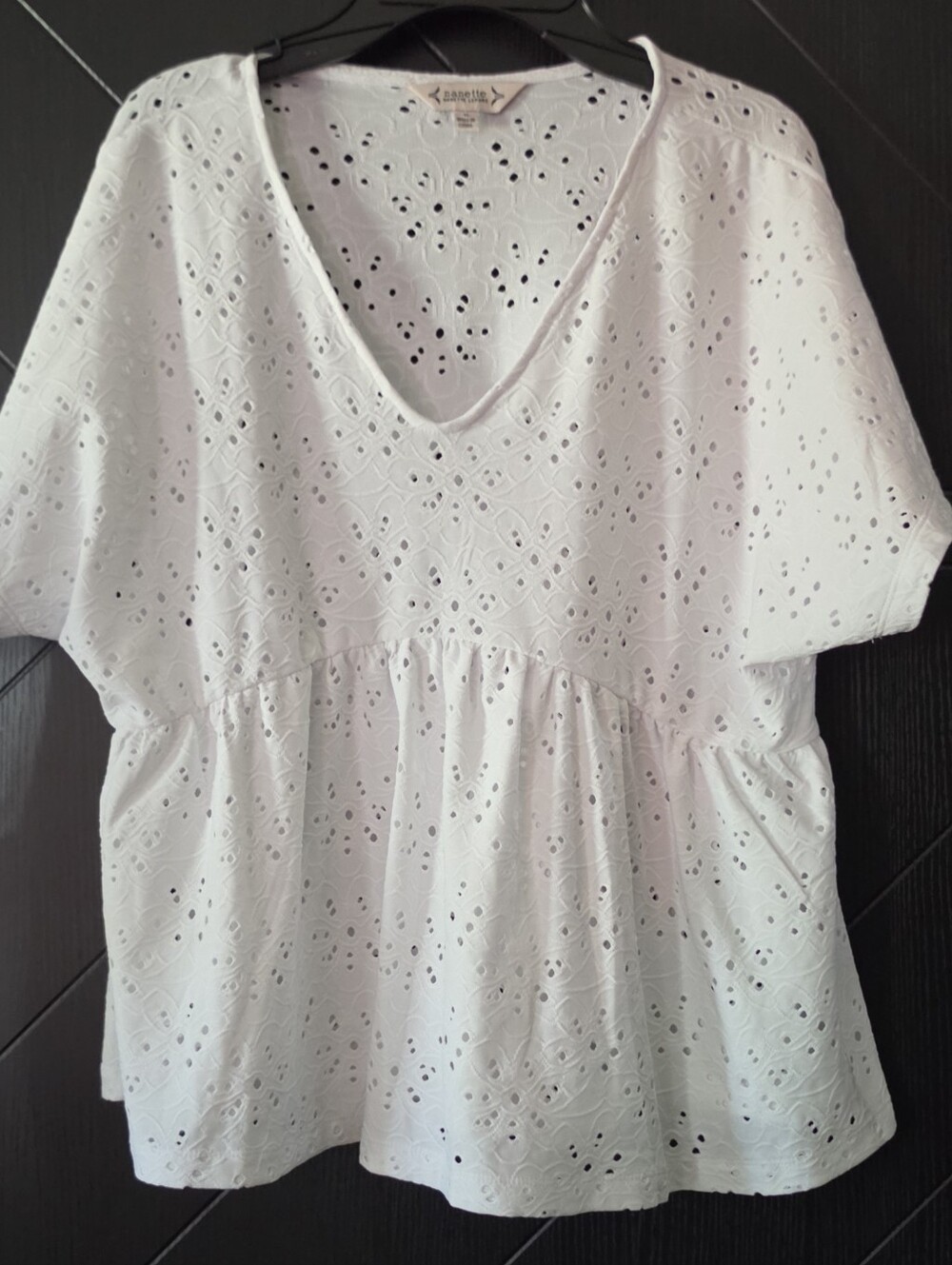 #175 Nanette Nanette Lepore S White Eyelet Babydoll V-Neck Top